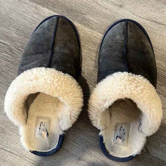 UGG slippers - Picture 4 of 4